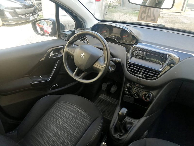 PEUGEOT 208 I 2014