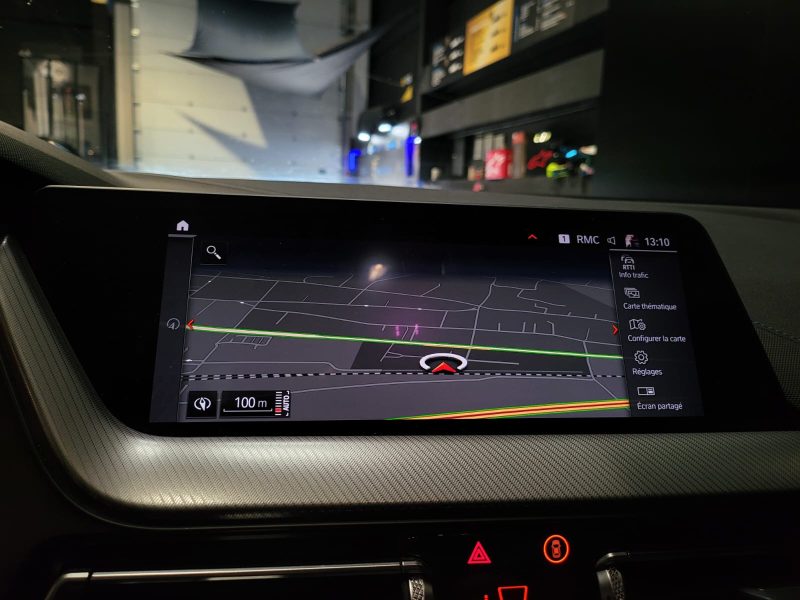 BMW SERIE 1 116d 1.5d 116cv M-Sport DKG // APPLE CARPLAY/TOIT OUVRANT/CHARGEUR A INDUCTION