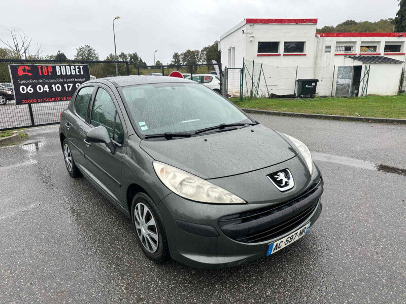 PEUGEOT 207 2009