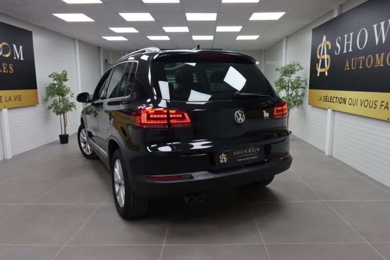 VOLKSWAGEN TIGUAN 2016