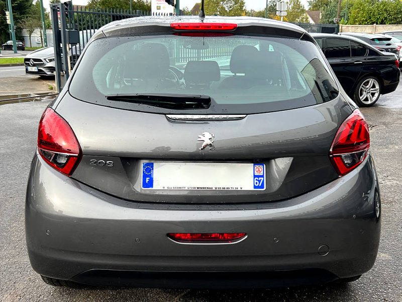 PEUGEOT 208 PHASE 2 ALLURE 1.6 HDI 75 GPS CARPLAY & ANDROID CAMERA REGULATEUR - Garantie 6 Mois