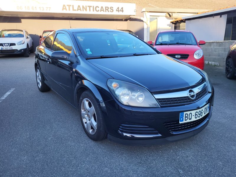 OPEL ASTRA GTC 1.4i 90CV TWINPORT 1ER MAIN