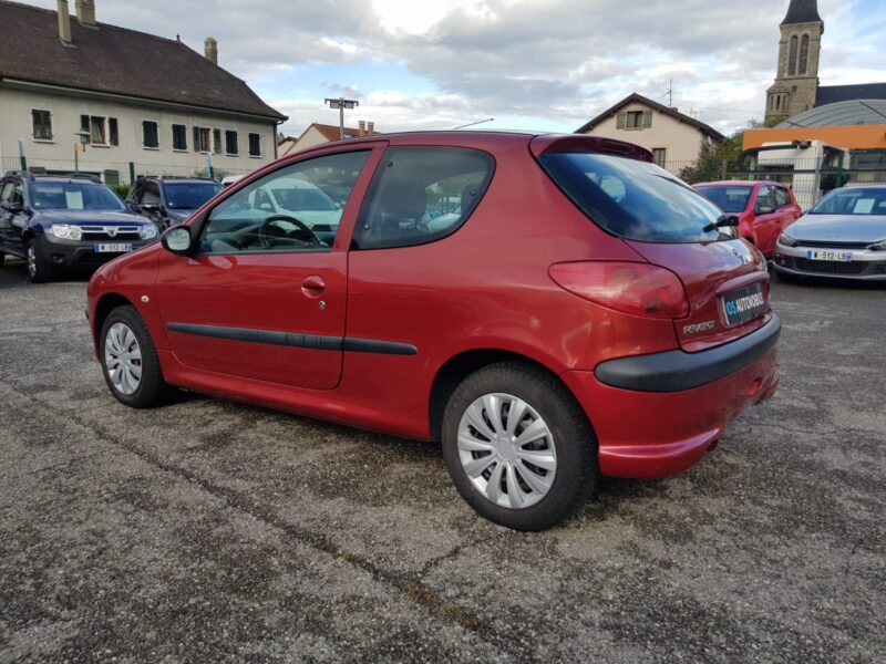 PEUGEOT 206 1.4i 75CV BVA