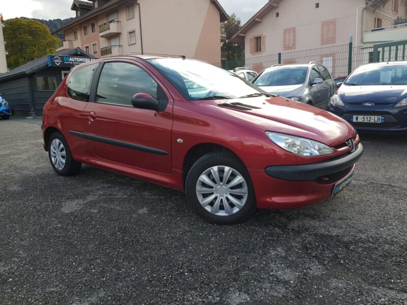 PEUGEOT 206 1.4i 75CV BVA