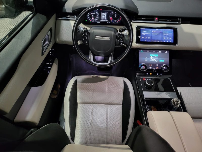 LAND ROVER RANGE ROVER VELAR D180 2.0d 180cv S BVA / APPLE CARPLAY/TOIT OUVRANT/SIEGES CHAUFFANT