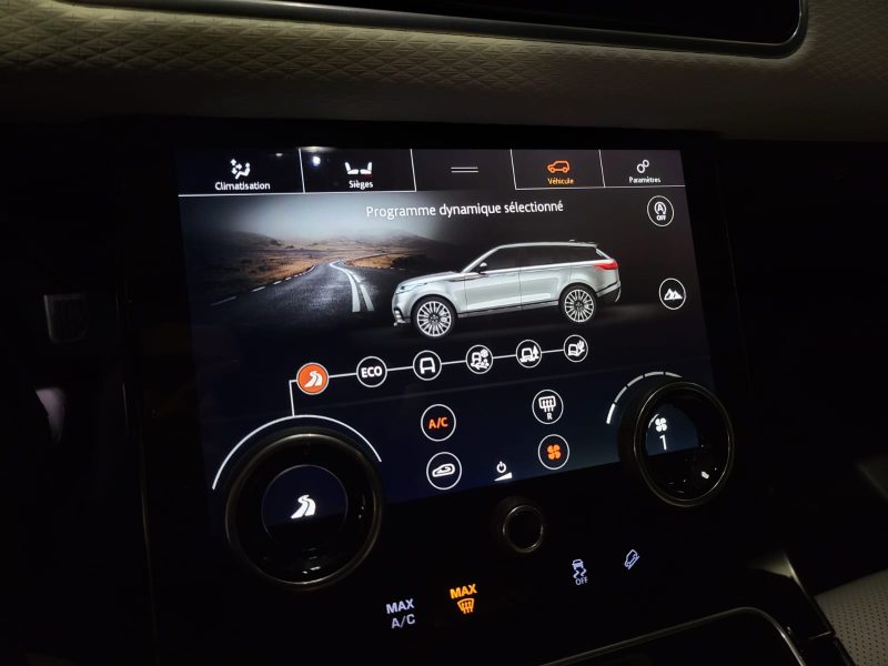 LAND ROVER RANGE ROVER VELAR D180 2.0d 180cv S BVA / APPLE CARPLAY/TOIT OUVRANT/SIEGES CHAUFFANT