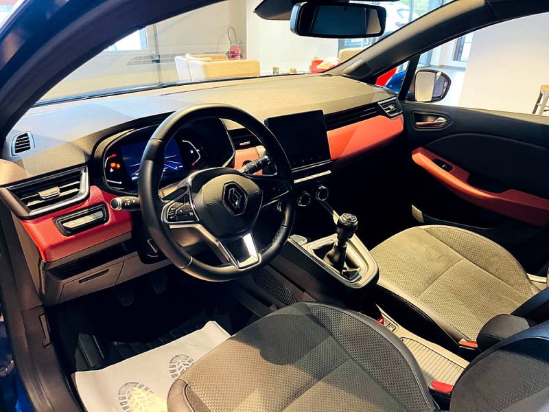 RENAULT Renault CLIO V  2020