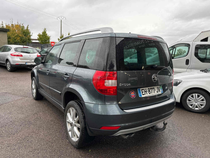 SKODA YETI 2016