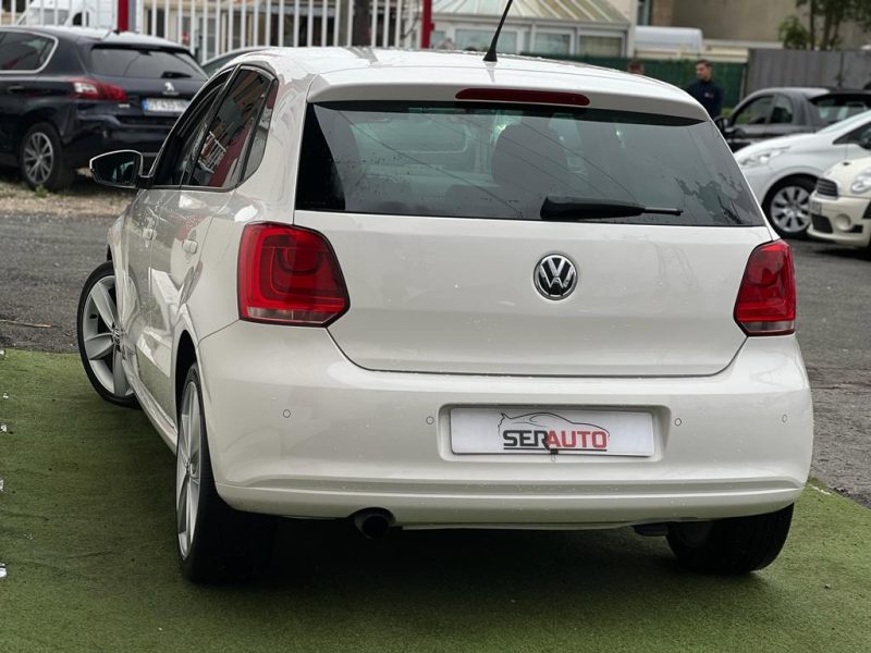 VOLKSWAGEN POLO V 2011