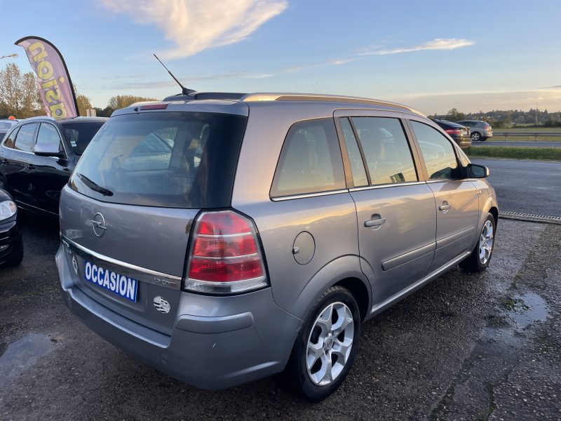 OPEL ZAFIRA / ZAFIRA FAMILY B 2005