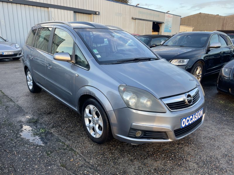 OPEL ZAFIRA / ZAFIRA FAMILY B 2005