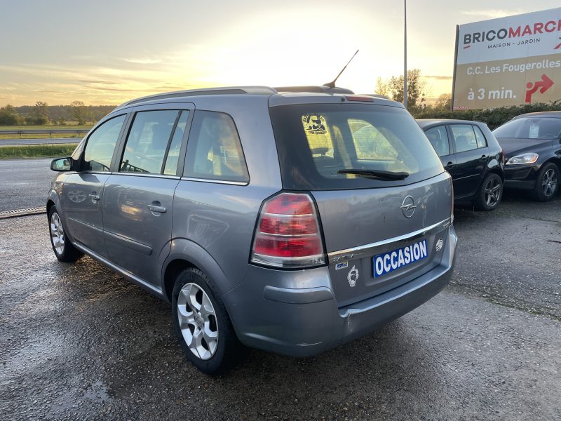 OPEL ZAFIRA / ZAFIRA FAMILY B 2005