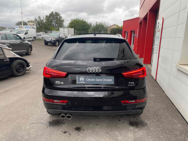 AUDI Q3 2.0 TDI quattro 150cv S-Line