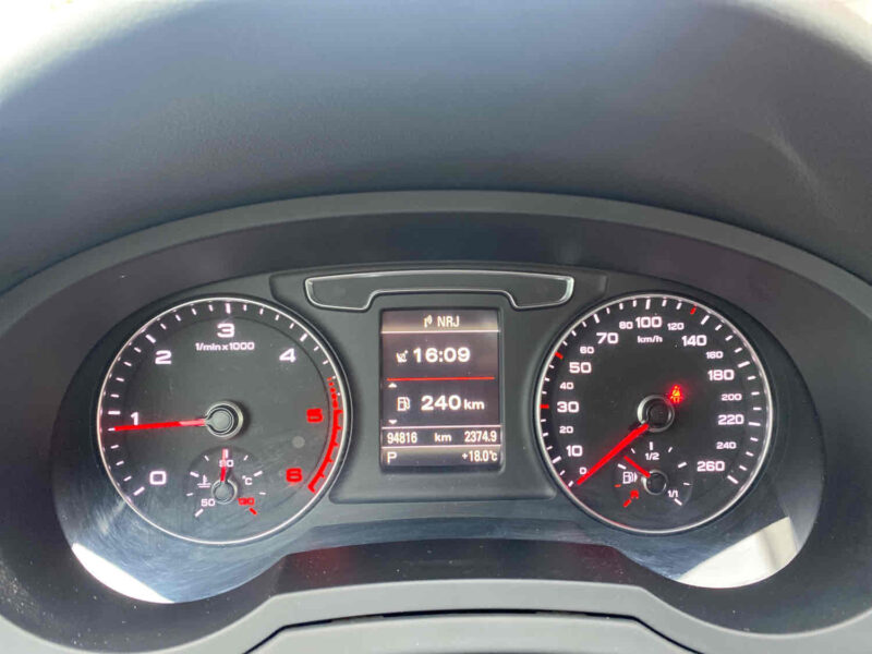 AUDI Q3 2.0 TDI quattro 150cv S-Line