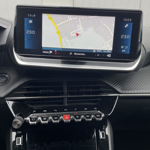 PEUGEOT 208 II 100 cv Allure EAT8 CARPLAY CAMERA Garantie 12 mois