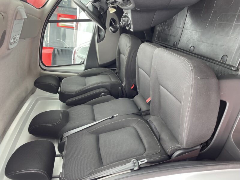 RENAULT TRAFIC III Camionnette 2017