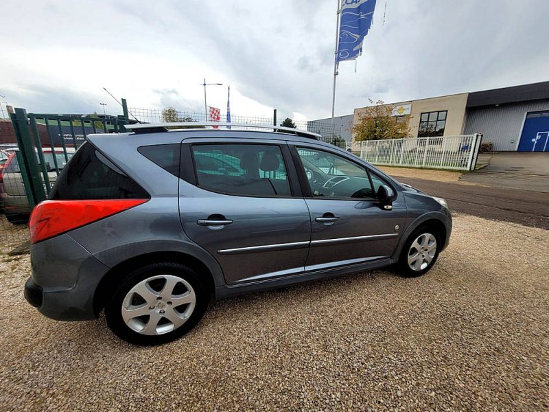 PEUGEOT 207 SW 2010