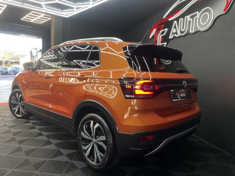 VOLKSWAGEN T-CROSS 2020