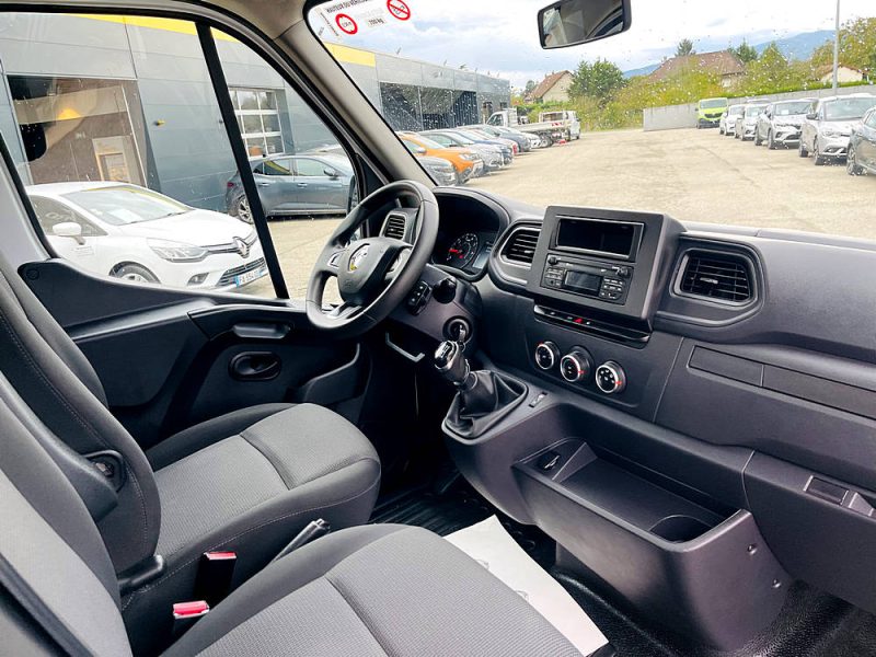 RENAULT MASTER  2020