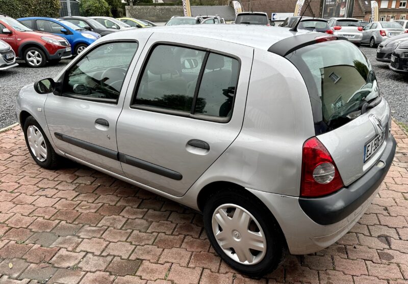 RENAULT CLIO 2005