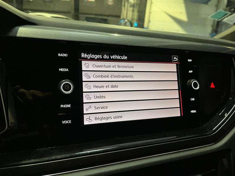 VOLKSWAGEN POLO VI GTI 2.0 TSI 200cv DSG6 // APPLE CARPLAY/ANDROID AUTO/TOIT OUVRANT