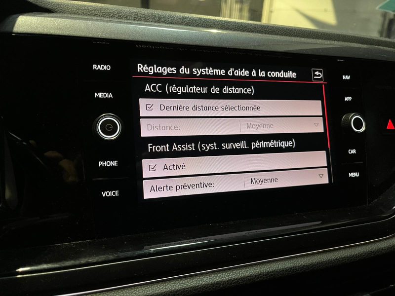 VOLKSWAGEN POLO VI GTI 2.0 TSI 200cv DSG6 // APPLE CARPLAY/ANDROID AUTO/TOIT OUVRANT