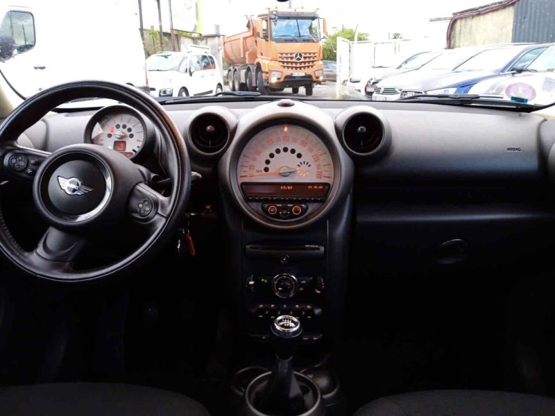 MINI MINI COUNTRYMAN 2012