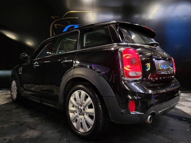 MINI COOPER COUNTRYMAN  2,0 D 150 cv EXQUISITE / TOIT OUVRANT / CUIR CHAUFFANT / BVA NEUVE