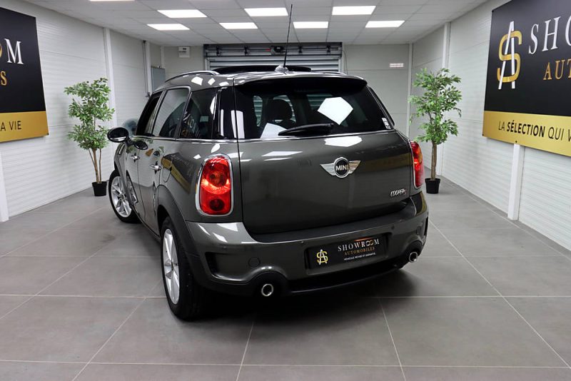 MINI MINI COUNTRYMAN 2011