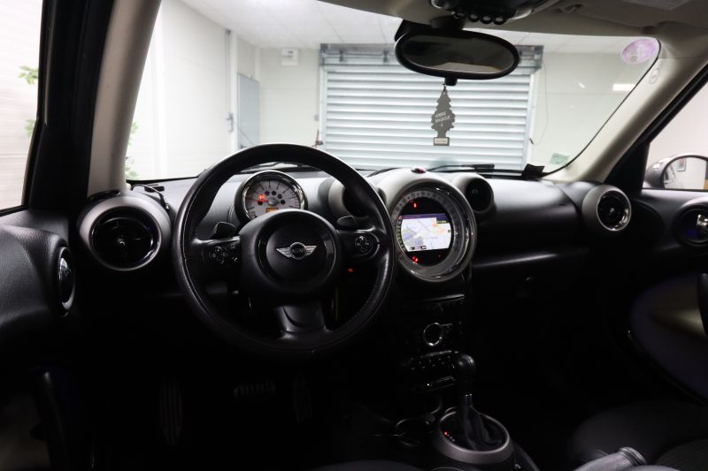 MINI MINI COUNTRYMAN 2011