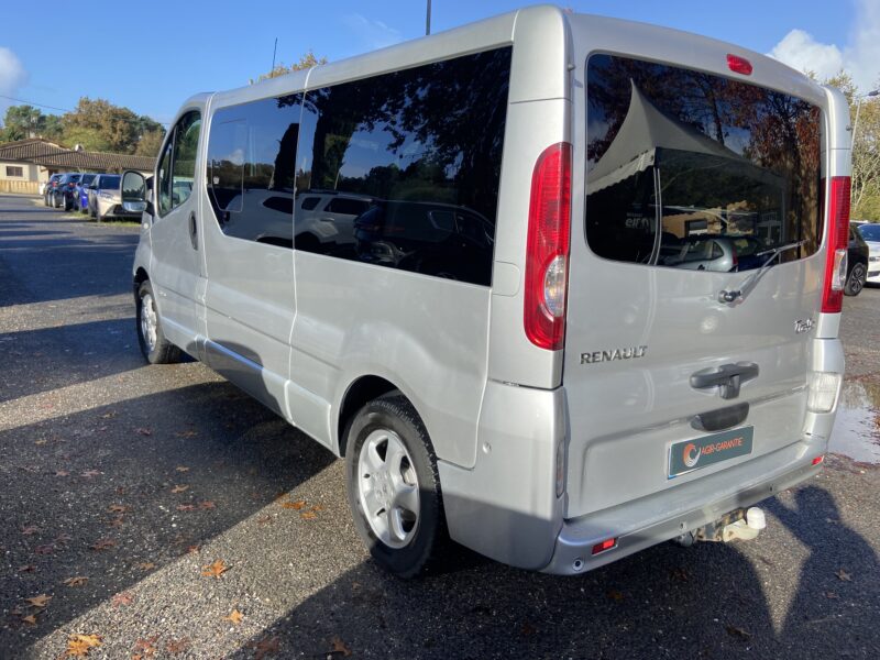 RENAULT TRAFIC PASSENGER 9 PLACES DCI 115CV