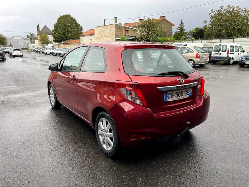 TOYOTA YARIS 2012