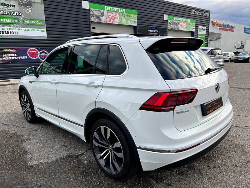 VOLKSWAGEN TIGUAN 2016