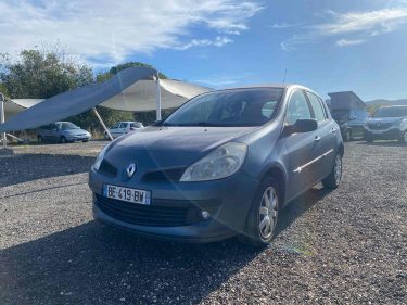 RENAULT CLIO III 2007 handicapé boite auto