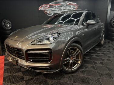 PORSCHE CAYENNE 2019