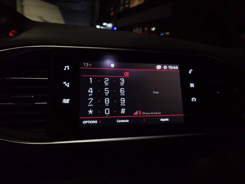 PEUGEOT 308 1.6 THP 225cv GT EAT // APPLE CARPLAY/TOIT PANORAMIQUE/CAMERA DE RECUL