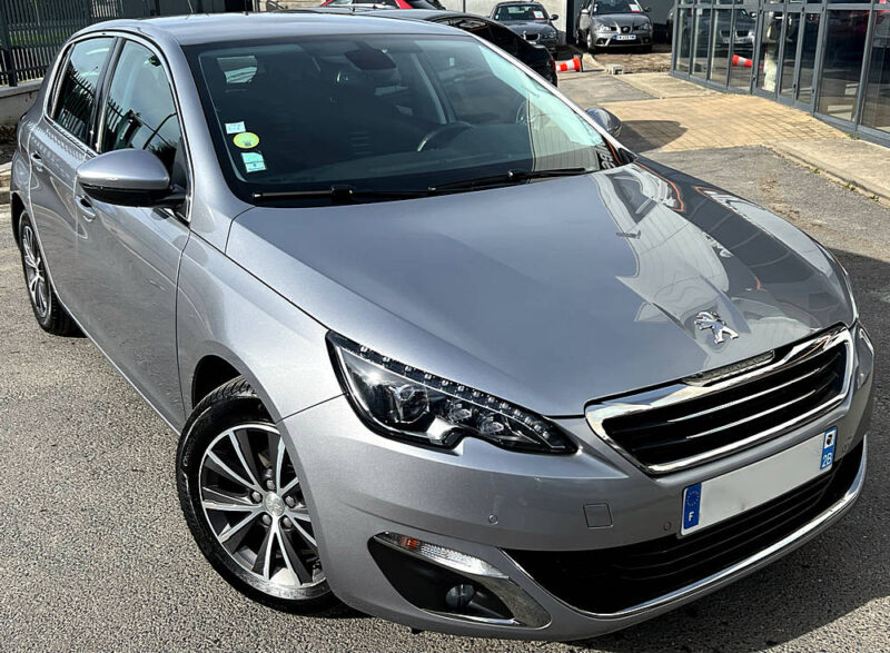 PEUGEOT 308 II ALLURE 1.6 BLUE HDI 115 Cv 27 700 Kms / GPS TACTILE FEUX LEDS - Garantie 1 AN