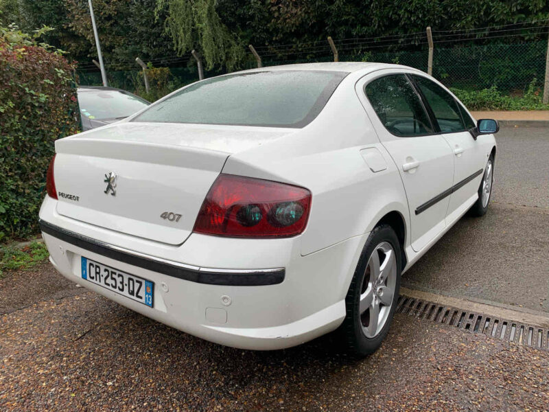 PEUGEOT 407 2.0HDI 136CV