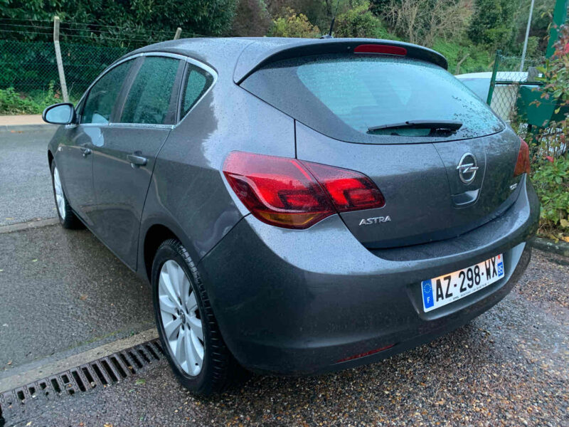 OPEL ASTRA J 1.7CDTI 110CV