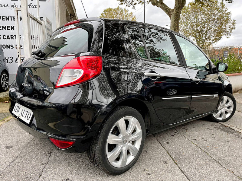 RENAULT CLIO III 2011