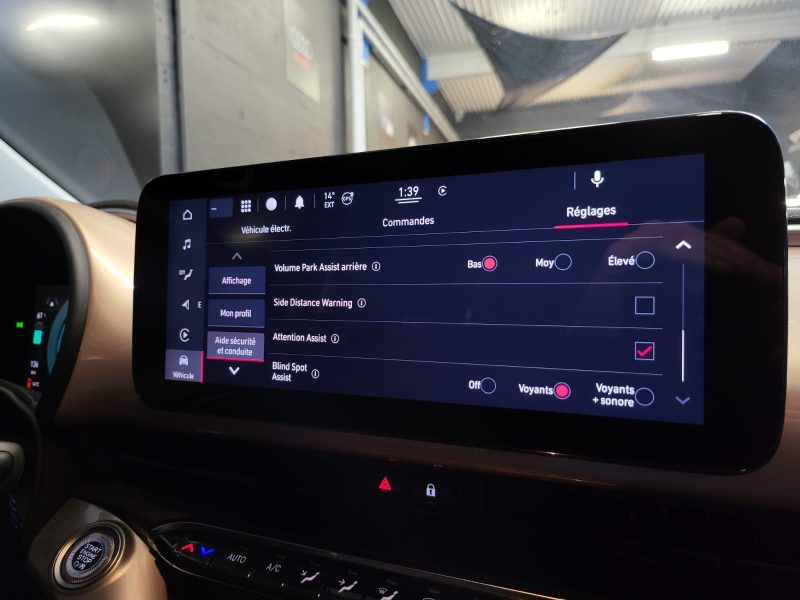 FIAT 500e 500C CABRIOLET MY22 ICONE / GOLD ROSE / CARPLAY