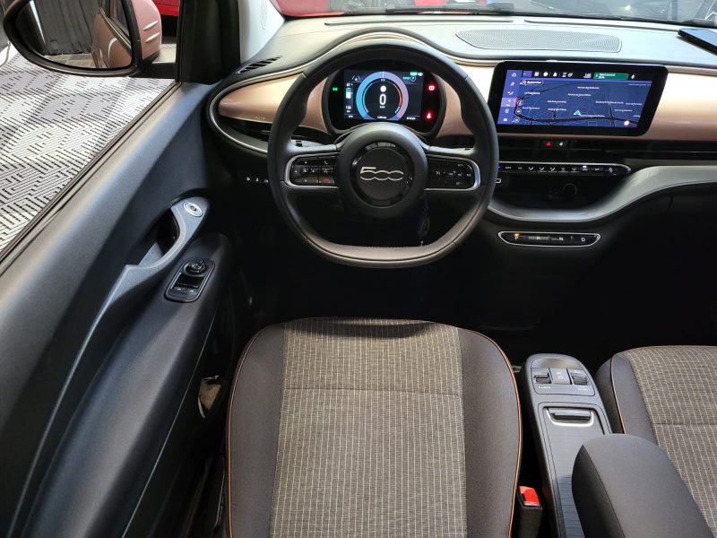 FIAT 500e 500C CABRIOLET MY22 ICONE / GOLD ROSE / CARPLAY