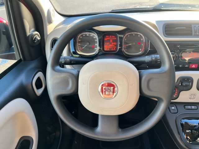 Fiat Panda 0.9 TwinAir Turbo 85CH Dualogic A { BVA }