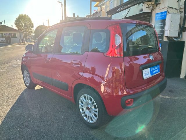 Fiat Panda 0.9 TwinAir Turbo 85CH Dualogic A { BVA }