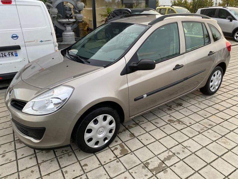 RENAULT CLIO III ESTATE 1.5 DCI 70 ECO2 AUTHENTIQUE