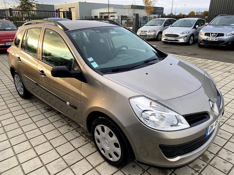 RENAULT CLIO III ESTATE 1.5 DCI 70 ECO2 AUTHENTIQUE