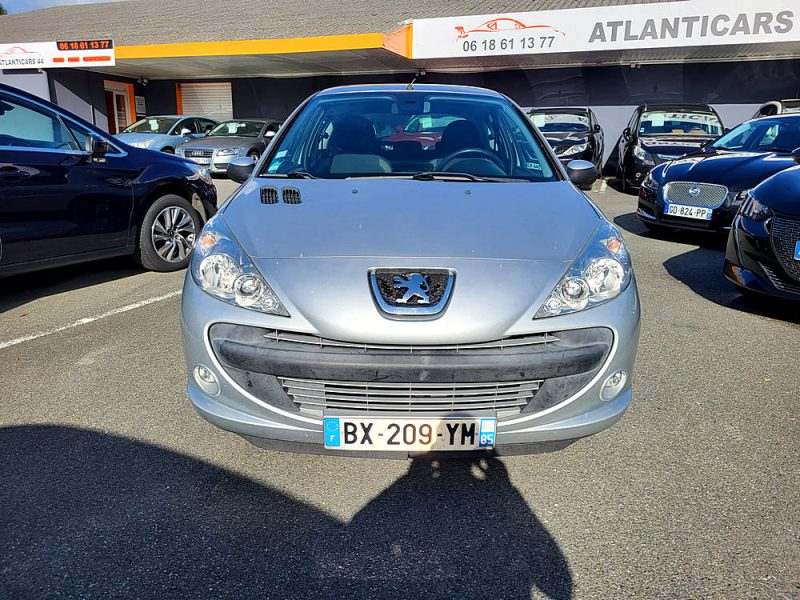 PEUGEOT 206+ 1.4e 75 CV ACTIVE