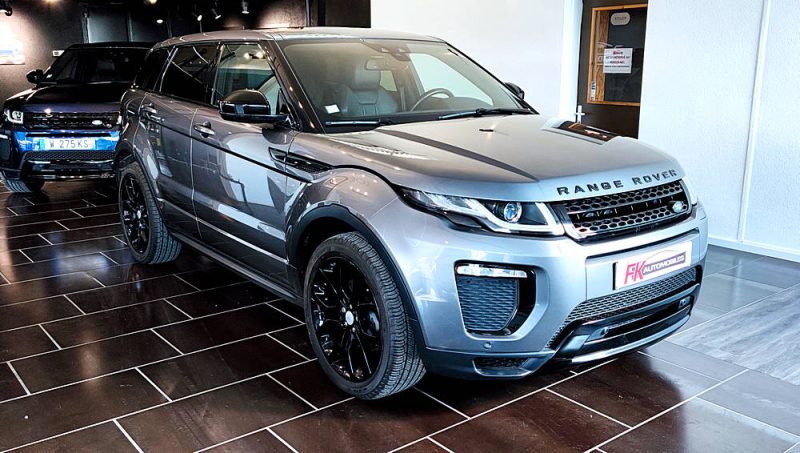 LAND ROVER RANGE ROVER EVOQUE 2.0 Td4 180cv SE Dynamic Full Black / toit pano .