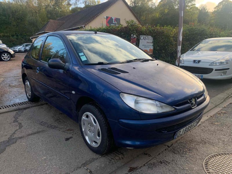 PEUGEOT 206 1.4i 75CV