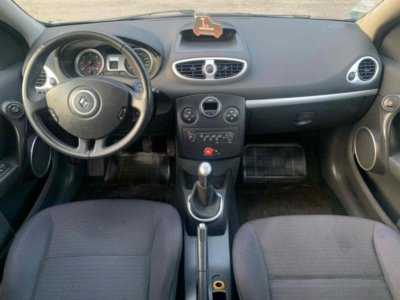 RENAULT CLIO III 1.5DCI 68CV